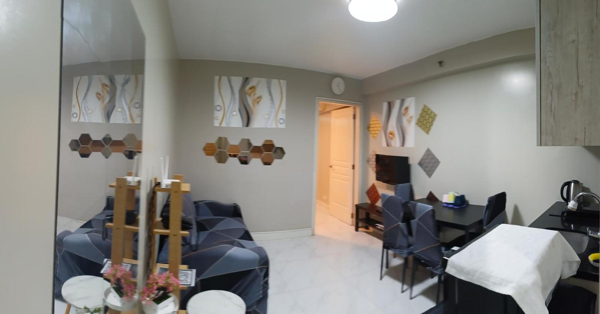 Monarch Parksuites - Balmoral Place Paranaque City Exteriör bild